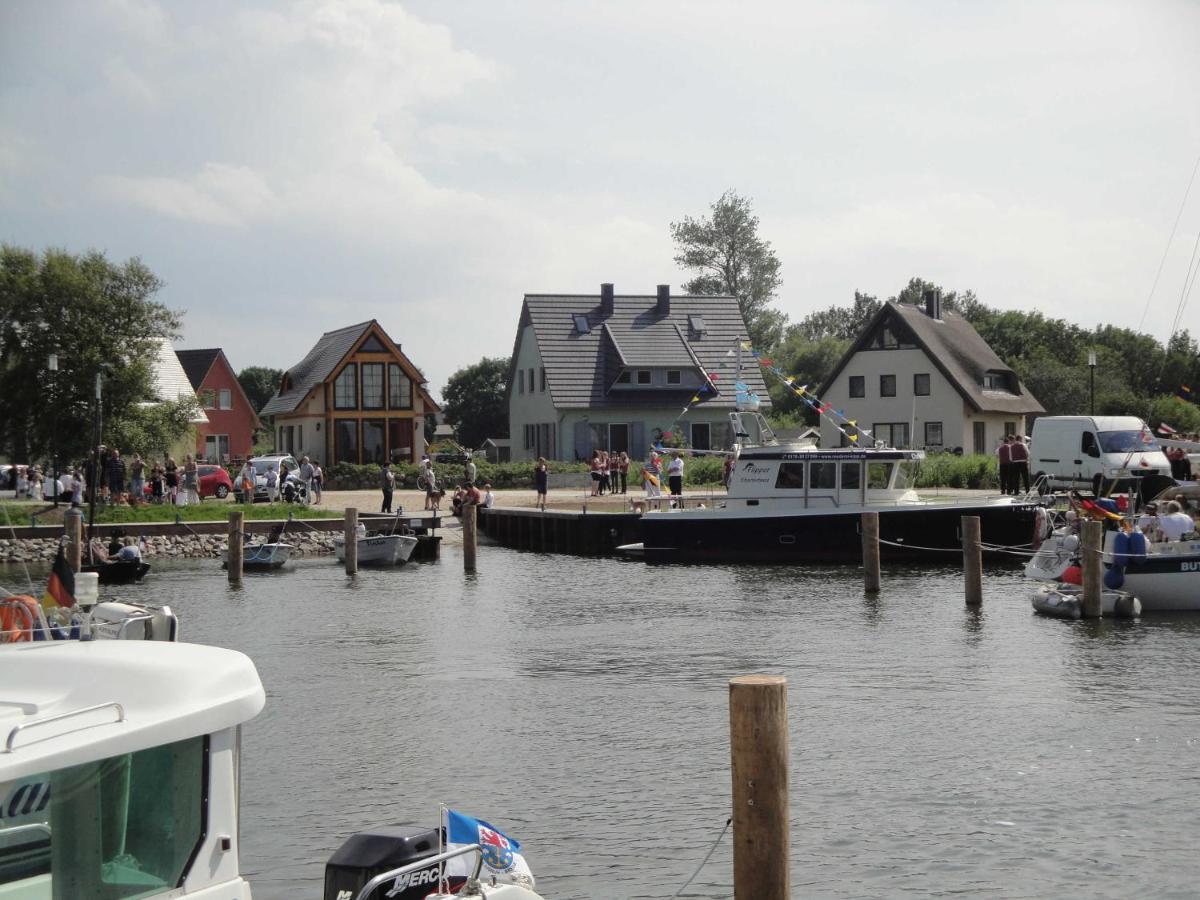 Ferienhaus Boddenblick Und Kranich Vieregge Kültér fotó